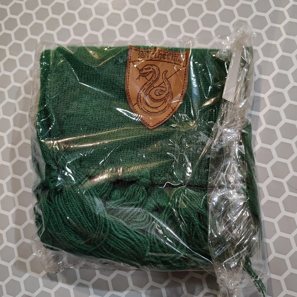 Harry Potter Green and Gray Kids Scarf